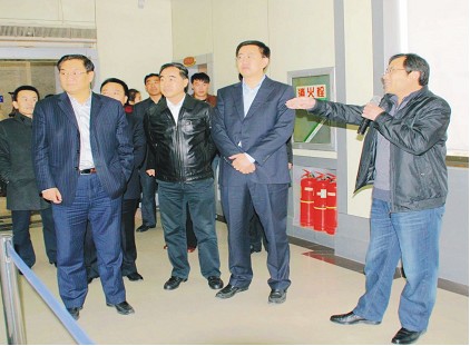 �R���и����L(zh��ng)��ԞIһ�Ё����F(tu��n)�{(di��o)�пƼ���(chu��ng)�¹���